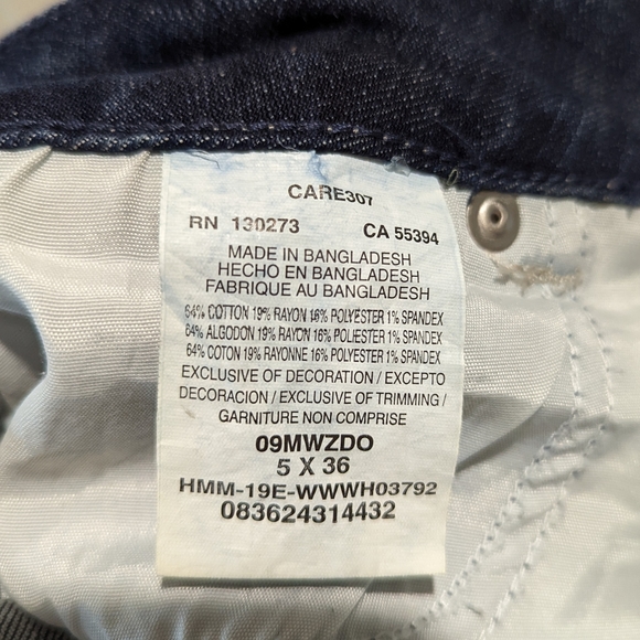 Wrangler Boot Cut Jeans - Picture 5 of 5